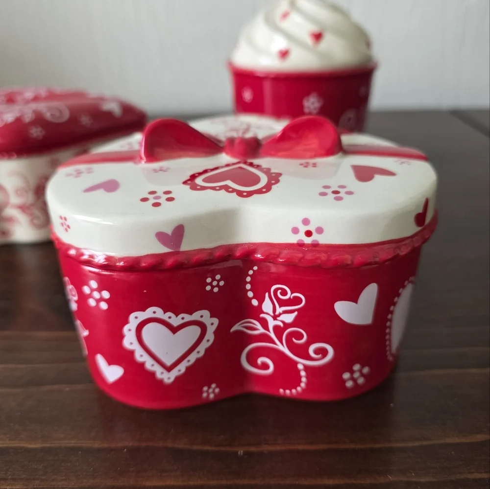 Temp-tations Romance Lidded Ramekins - Set of 3 - Picture 11 of 13